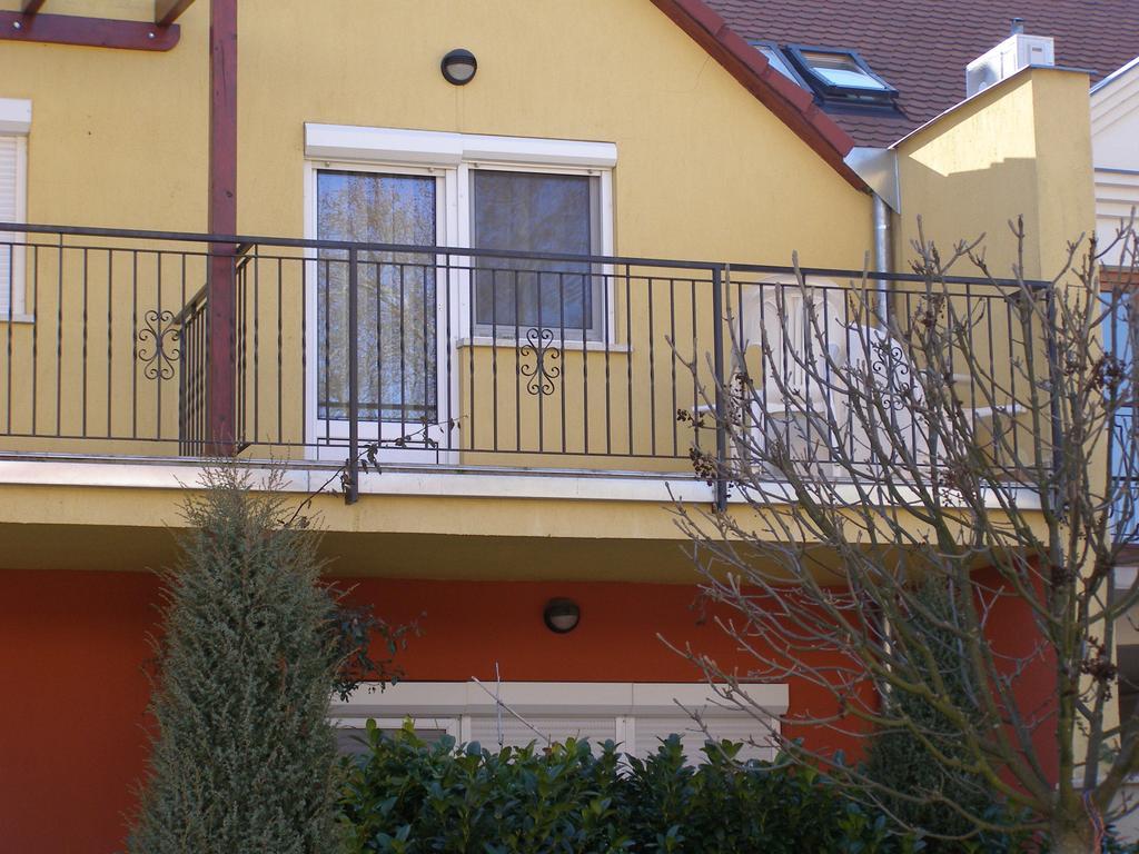 Harkany-Szt. Istvan Apartman Zimmer foto