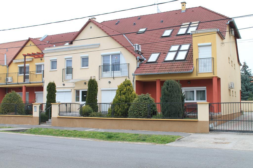 Harkany-Szt. Istvan Apartman Exterior foto